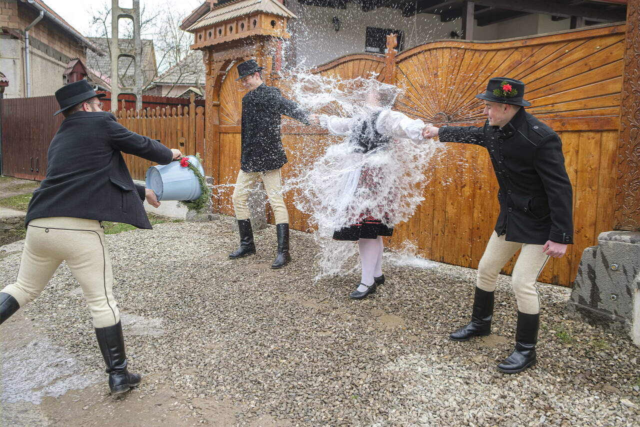 watering of girls easter hungary